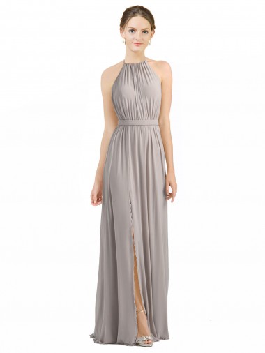 Online Austernsilber A-Linien Neckholder Chiffon Lange Brautjungfernkleider