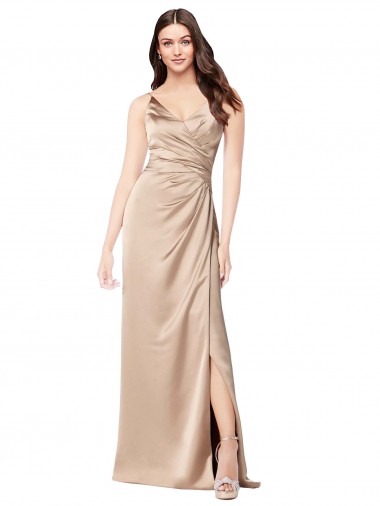 Online Champagner Rosa A-Linien Spaghetti-Träger V-Ausschnitt Seidiger Satin Lange Formale Brautjungfernkleider / Abendkleider / Abiballkleider
