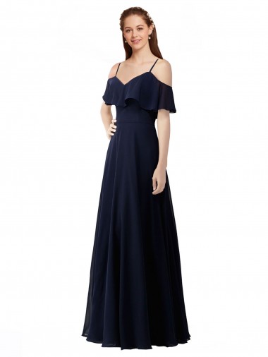 Online Dunkelmarine A-Linien Off-Schulter V-Ausschnitt Chiffon Lange Brautjungfernkleider