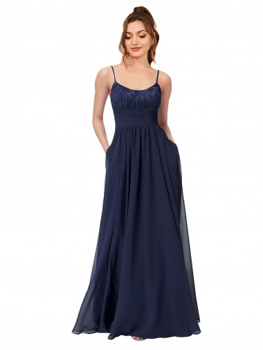 Online Dunkelmarine A-Linien Scoop Chiffon Spitze Lange Brautjungfernkleider