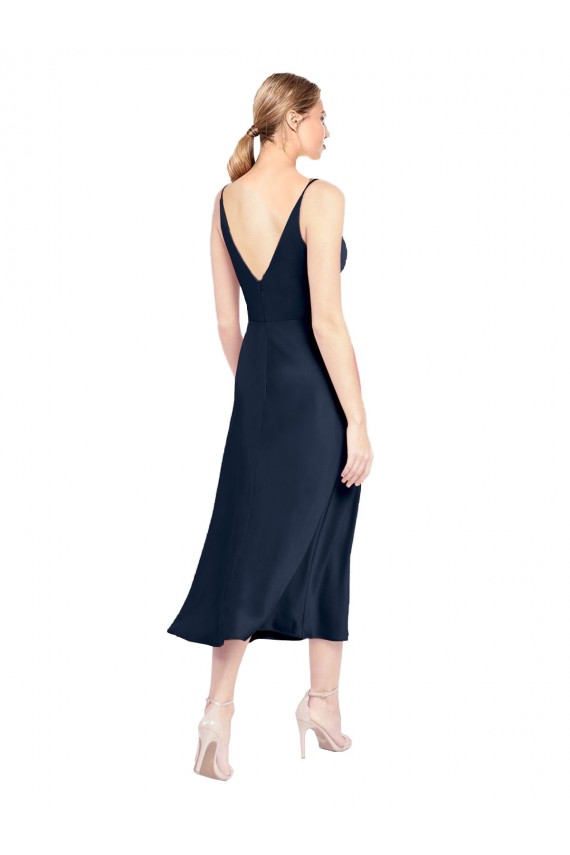 Online Dunkelmarine A-Linien V-Ausschnitt Midi Stretch-Satin Kurze Formale Brautjungfernkleider / Abendkleider / Abiballkleider / Cocktailkleider / Heimkehr Kleider