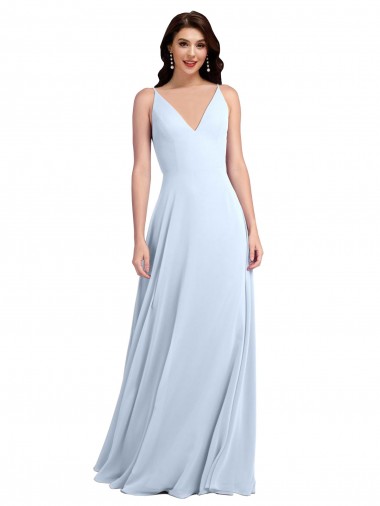 Online Helles Himmelblau A-Linien V-Ausschnitt Chiffon Lange Brautjungfernkleider