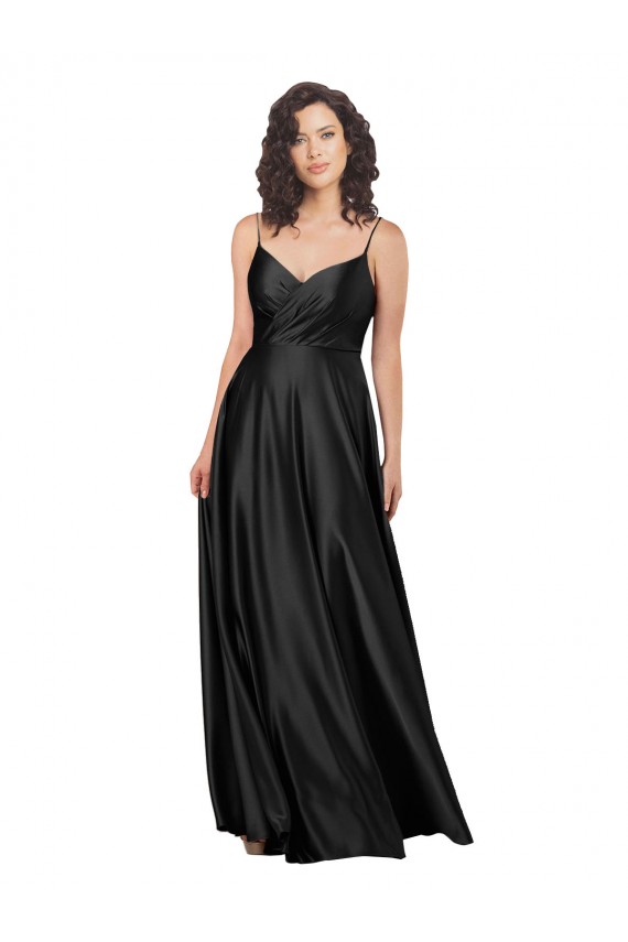 Online Schwarz A-Linien V-Ausschnitt Seidiger Satin Lange Formale Brautjungfernkleider / Abendkleider / Abiballkleider