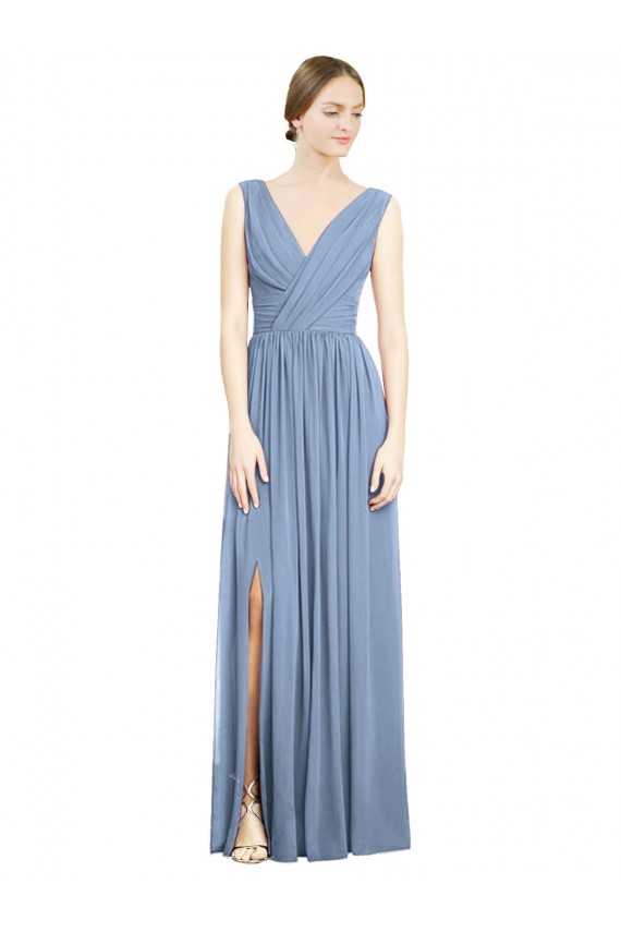 Online Staubiges Blau A-Linien V-Ausschnitt Chiffon Lange Brautjungfernkleider