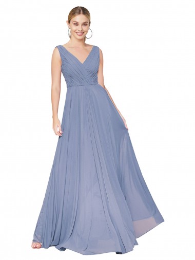 Online Staubiges Blau A-Linien V-Ausschnitt Chiffon Lange Formale Brautjungfernkleider / Abendkleider / Abiballkleider