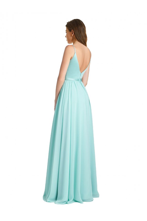 Online Waterfall A-Linien V-Ausschnitt Chiffon Satin Lange Brautjungfernkleider