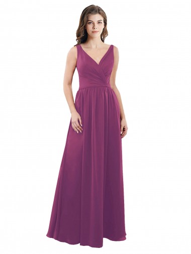 Online Wilde Beere A-Linien V-Ausschnitt Chiffon Lange Brautjungfernkleider